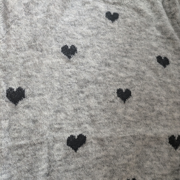 SHEIN Frenchy Heart Pattern Casual Round Neck Short Sleeve Knit Sweater Top - Picture 7 of 7